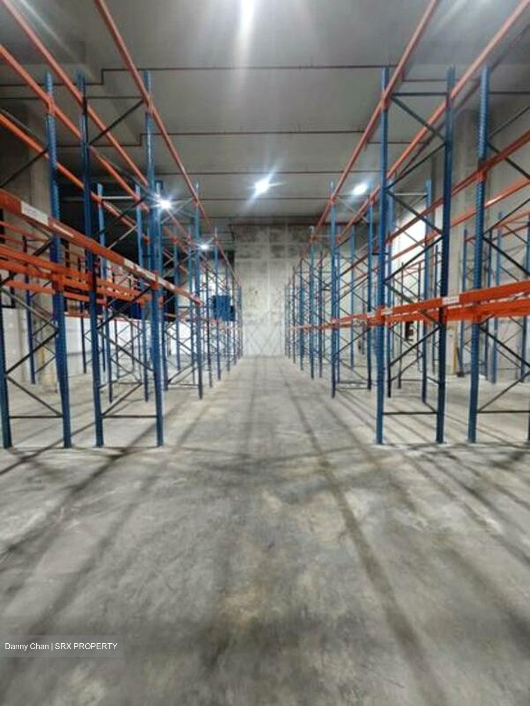Foh Foh Building (D22), Warehouse #510114541